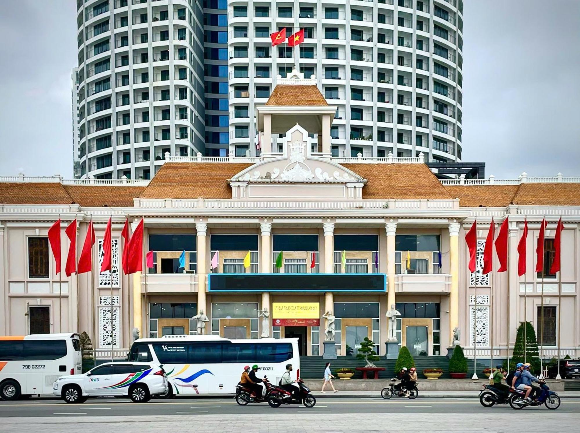 Nhi Phi Hotel Nha Trang Exterior foto